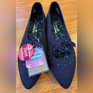 New Skechers Women's Navy Stretch Fit Flats